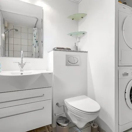 Hanne - 750m From The Sea By Interhome *